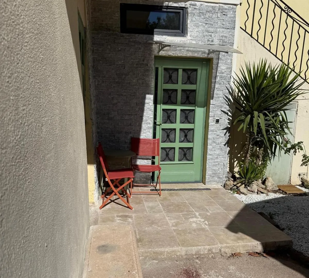 Cozy Studio In Cannes France