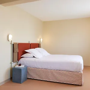 Des Victoires - Restaurant Hotell